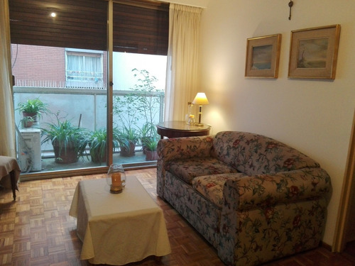 Imagen 13 de 14 de Paseo Colón Al 700. Piso 7. Monoambiente Dividido. Con Balcón. Superficie 32 M2. Lavadero. Calefacción Central Por Losa Radiante. Cocina Independiente Con Conexión Para Lavarropas. Pisos De Parquet