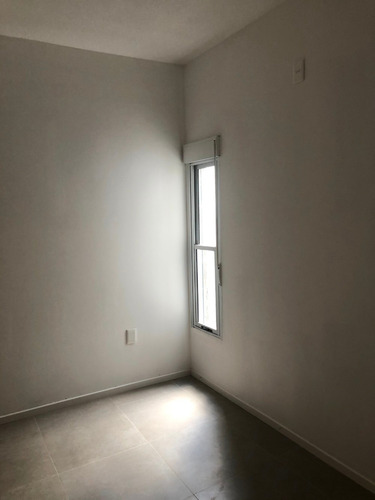 Recicladas, 2 Dormitorios, Vivienda De Interés Social