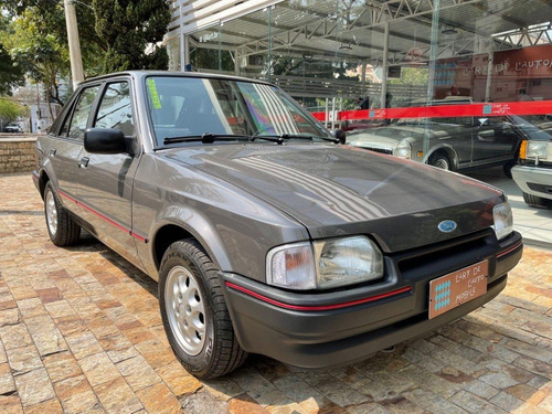 Imagem 3 de 15 de Ford Escort Guaruja 1.8 - 1992