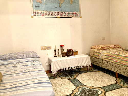 Imagen 10 de 30 de Juncal 1255, Adrogué - Casa America Con Gran Lote