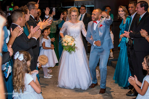 Imagem 4 de 10 de Fotógrafo De Casamento