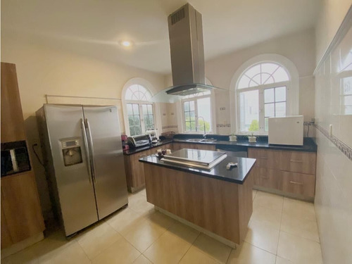 Imagen 6 de 8 de Hermosa Casa En Venta