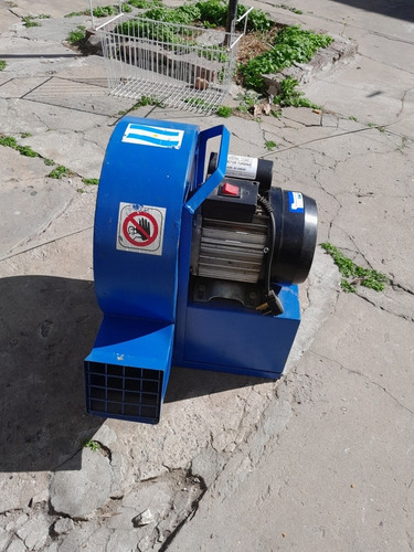 Imagen 2 de 2 de Turbina