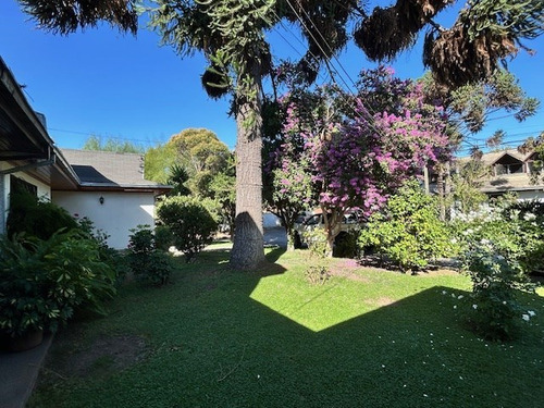 Casa En Venta De 4 Dorm. En Sector Norte Talca