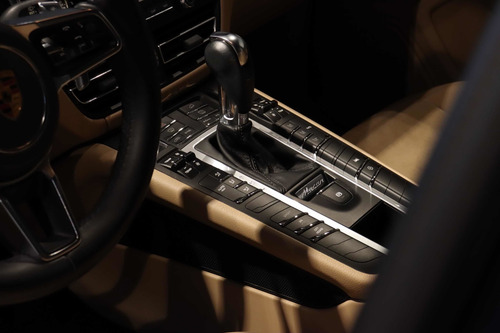 Imagem 14 de 15 de Porsche Macan 2.0 16v Gasolina 4p Automático-2019/2019