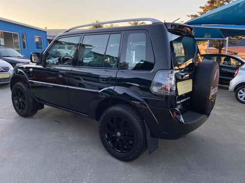 Imagem 3 de 10 de Mitsubishi Pajero Tr4 2.0 4x2 16v 140cv Flex 4p Automático