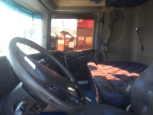 Imagem 7 de 11 de Scania R 440 6x2 2016/16