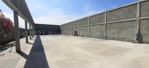 Imagen 9 de 30 de Galpón Con Terreno En Venta En Plena Autopista Cimarrón Andresote De Yaritagua 0.4.2.4.5.9.3.7.5.4.2/ Rent-a-house Mls Código: 22-14113, Son 2 Galpones, Cuenta Con 1.681 Mts2