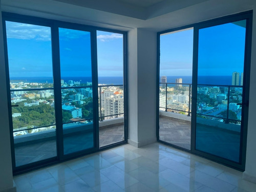 Imagen 2 de 23 de La Esperilla Apto. Nuevo, Piso 15 - 3hbs -3 Parqueos - Hermosa Vista Al Mar Y A La Ciudad - Área Social Con Lounge Bar Piscina Con Hidroterapia -gimnasio-spa De Masaje - Sauna- Área Infantil -salón