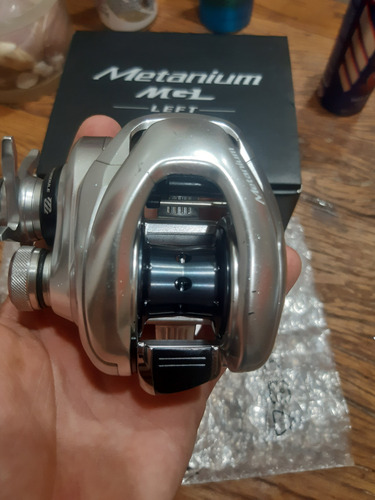 Carretilha Shimano Metanium Mgl Completa Prateado Esquerdo (Usado)