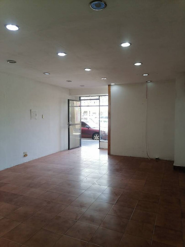 254144 Vendo Local En Planta Baja En El Cc Metro Marke Fp