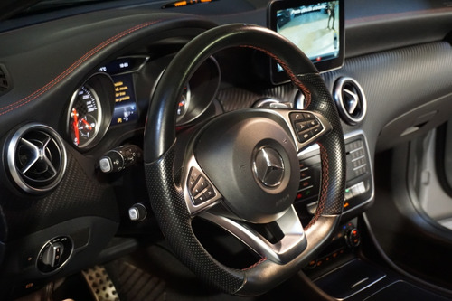Mercedes-benz Clase A 2.0 A250 Amg-line 211cv-carhaus