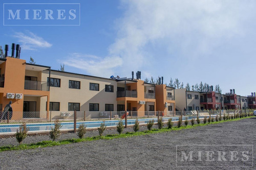 Imagen 4 de 22 de Departamento De Dos Ambientes En Venta En Altos De La Cañada