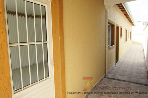 Imagem 6 de 18 de Casa Em Itanhaem No Centro De Suarão Proximo Aos Comercios Ch04