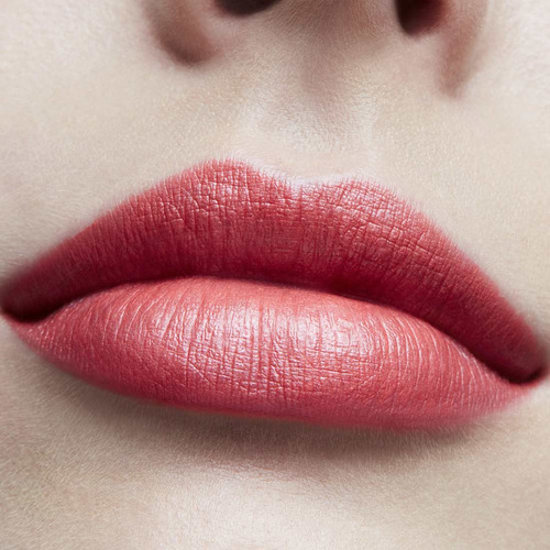 Labial Mac Frost Lipstick Color Costa Chic