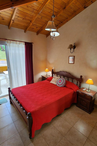 Complejo Habitacional En Venta - 2 Bloques - 6 Departamentos 8 Baños - 900mts2 Totales - Mar Azul
