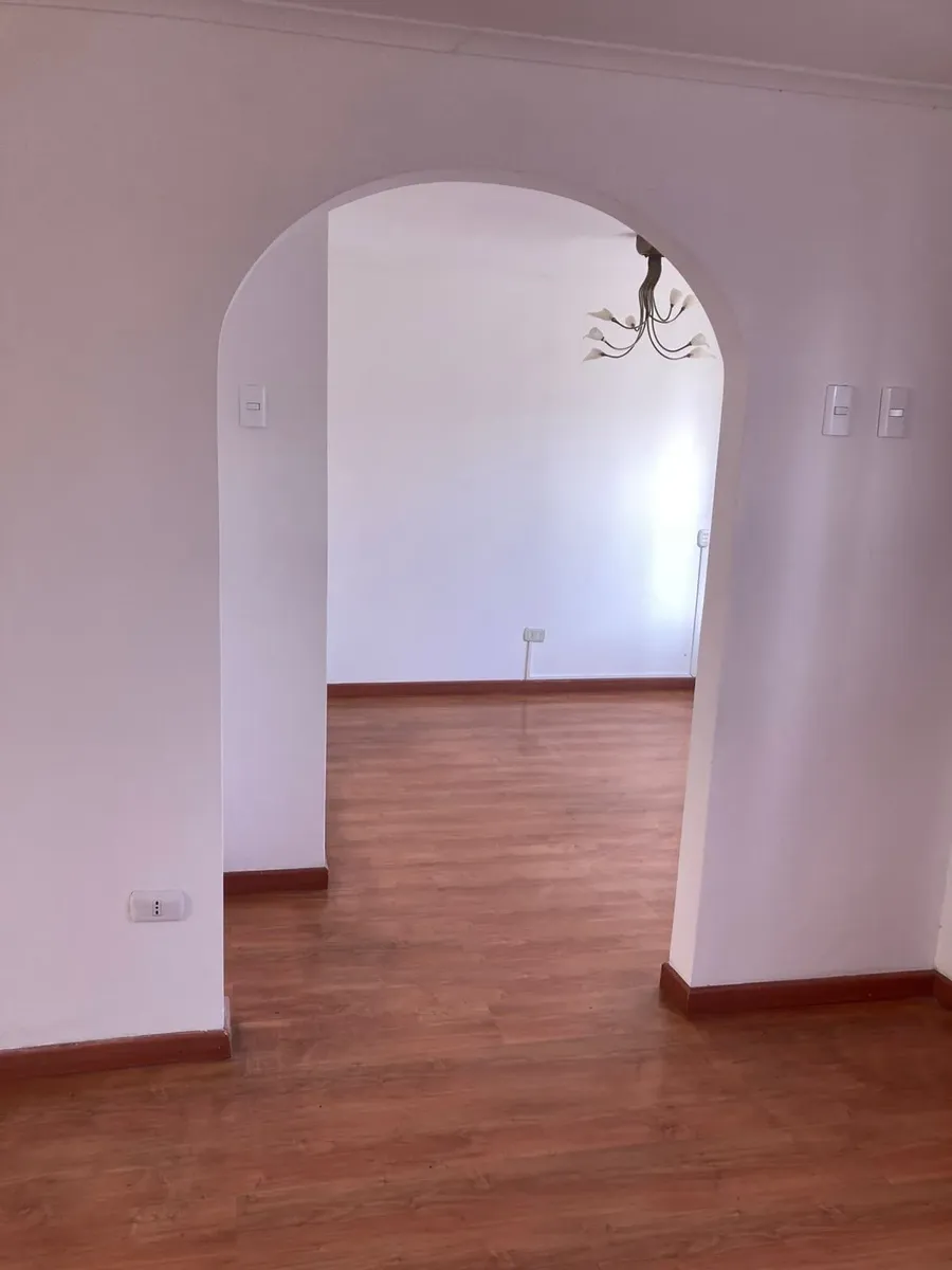Imagen 2 de 19 de Arrendamos Casa Sector Av España