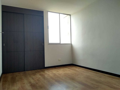 Apartamento En Venta En Sabaneta