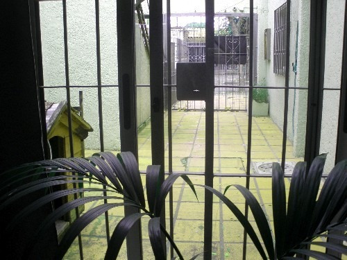 Venta Casa Próxima Avenida Italia 2 Dormitorios