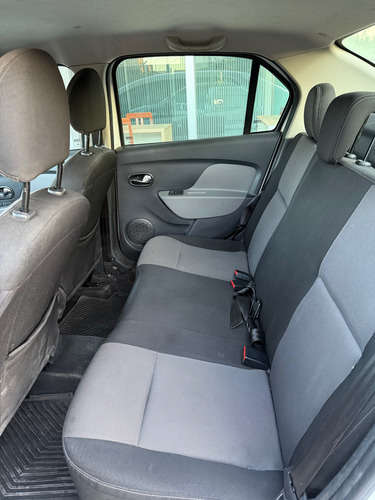 Renault Logan 1.6 Privilege Plus 105cv