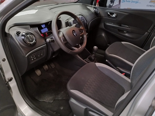 Imagen 7 de 25 de Renault Captur 2.0 Zen 2019, Concesionario Oficial Lp