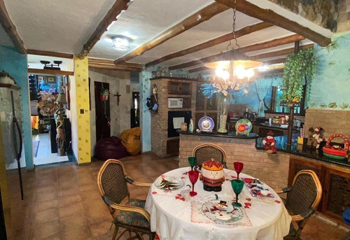 Imagen 5 de 14 de Hermosa Y Artistica Casa En Urb Barrio Sucre 04146878567