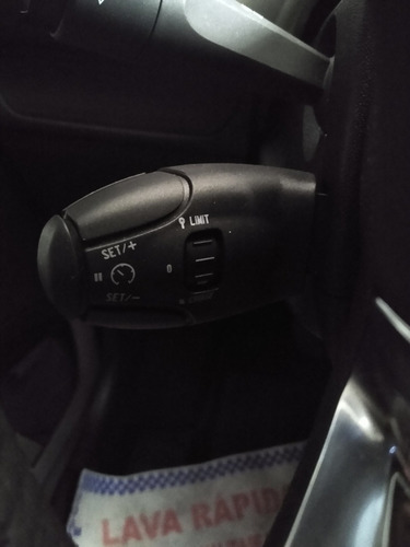 Peugeot 2008 2019 1.6 Style 16v Flex Aut. 5p