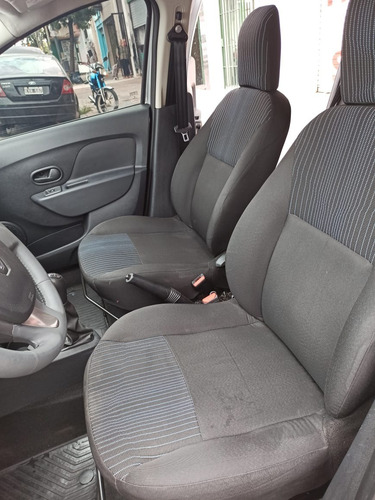 Renault Logan Authentique Plus 1.6 2017