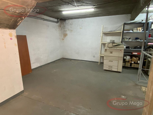 Imagen 20 de 23 de Depósito Con Entrada Independiente, Espacio Guardacoche, Entrepiso Y Oficinas