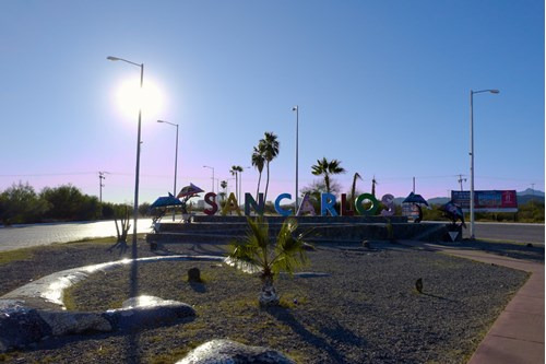 Terreno De 1 Hectárea Sobre El Blv Tetakawi Con Vista Parcial Al Mar