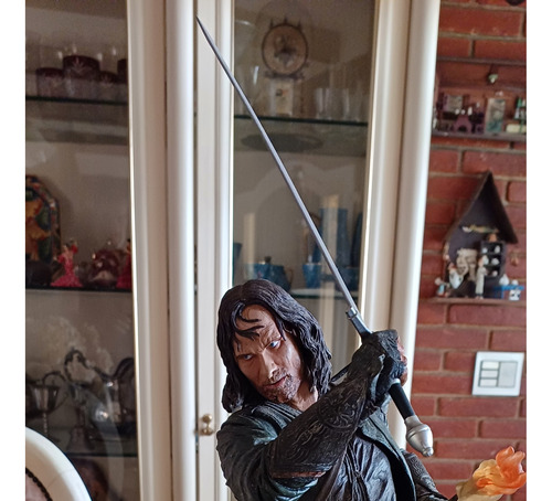 Aragorn - The Lord Of The Rings - Neca - Escala 1:4 Aprox.