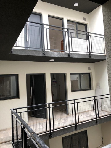 Imagen 1 de 8 de Departamento En Venta En Candioti Norte