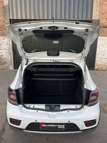 Renault Sandero Stepway 1.6 Privilege 105cv