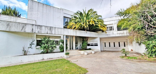 Imagen 5 de 30 de Casa 8 Ambientes En Venta - Las Lomas-golf