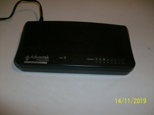 Imagen 5 de 9 de Advantek Network 8 Port Switch