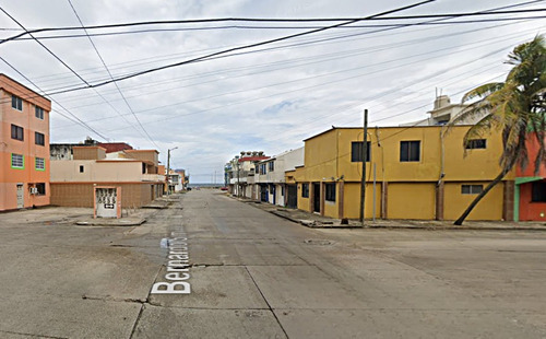 Bernardo Simonin, Playa Del Sol, Coatzacoalcos, Veracruz. Rr*