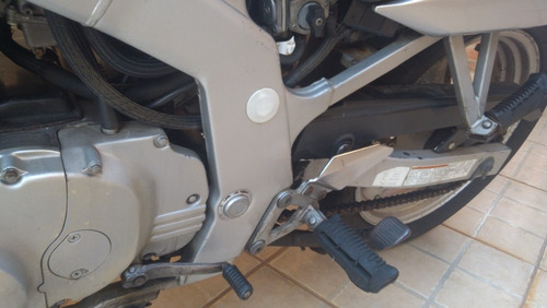 Suzuki Gs500e