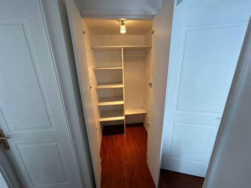 Departamento En Arriendo De 2 Dorm. En Providencia