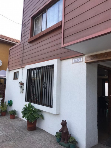 ¡tu Hogar En Peñaflor: Espacio Y Comodidad!