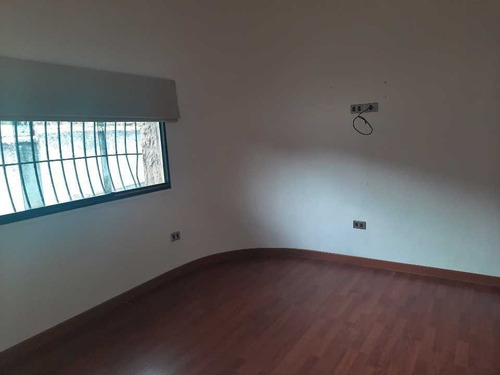 Imagen 7 de 10 de Apartamento Alquiler Las Mercedes 120m²