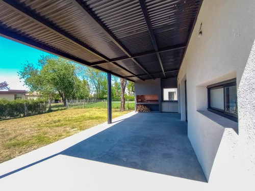 Imagen 12 de 30 de ¡precio Especial Por Las Fiestas! Casa En Venta San Matías 6 Ambientes A Estrenar, Área 4 - Escobar