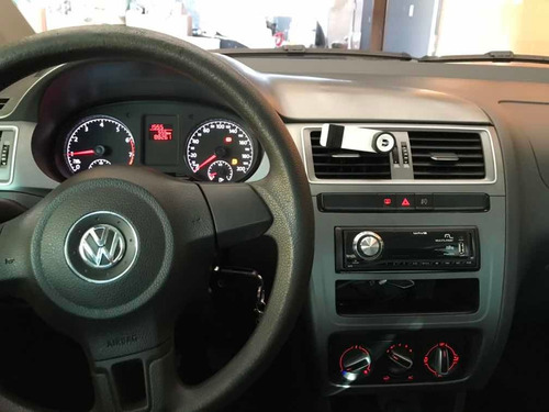 Volkswagen Fox 2015 1.0 Trendline Total Flex 5p