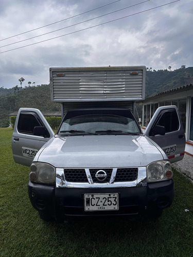 Nissan Np300 Frontier 2.4