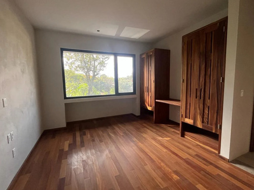 Casa En Venta En Valle De Bravo Avandaro (m2c300)
