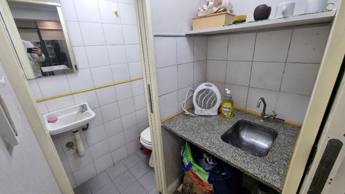 Imagen 6 de 7 de Local En Venta En Quilmes Oeste Centro