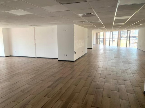 Polanco, Rento 3,800m2 Completamente Acondicionados, Privados, Salas De Juntas, Amplias Áreas Abiertas De Trabajo, 42 Estacionamientos. Excelente Ubicación