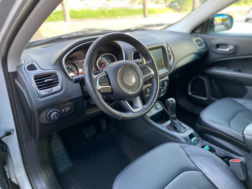 Imagem 8 de 11 de Jeep Compass