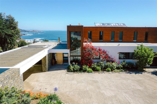 Gran Casa Familiar En Zapallar Norte