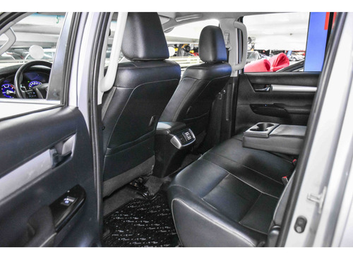 Toyota Hilux 2.8 SRX 4X4 CD 16V DIESEL 4P AUTOMÁTICO