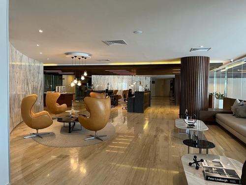 ¡tu Nuevo Hogar Te Está Esperando En El Edificio Townsquare!